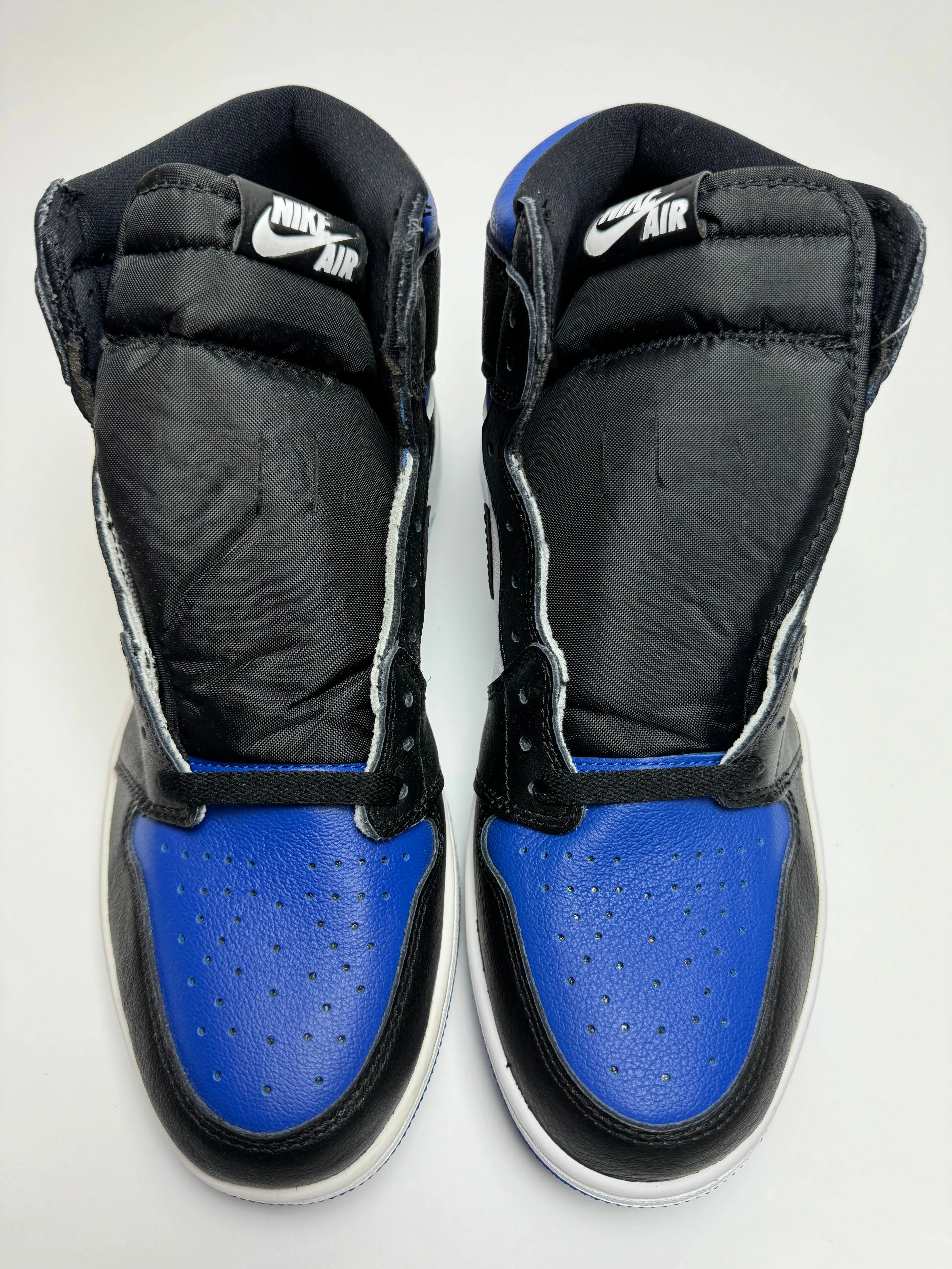 Air Jordan 1  High "Royal Toe"