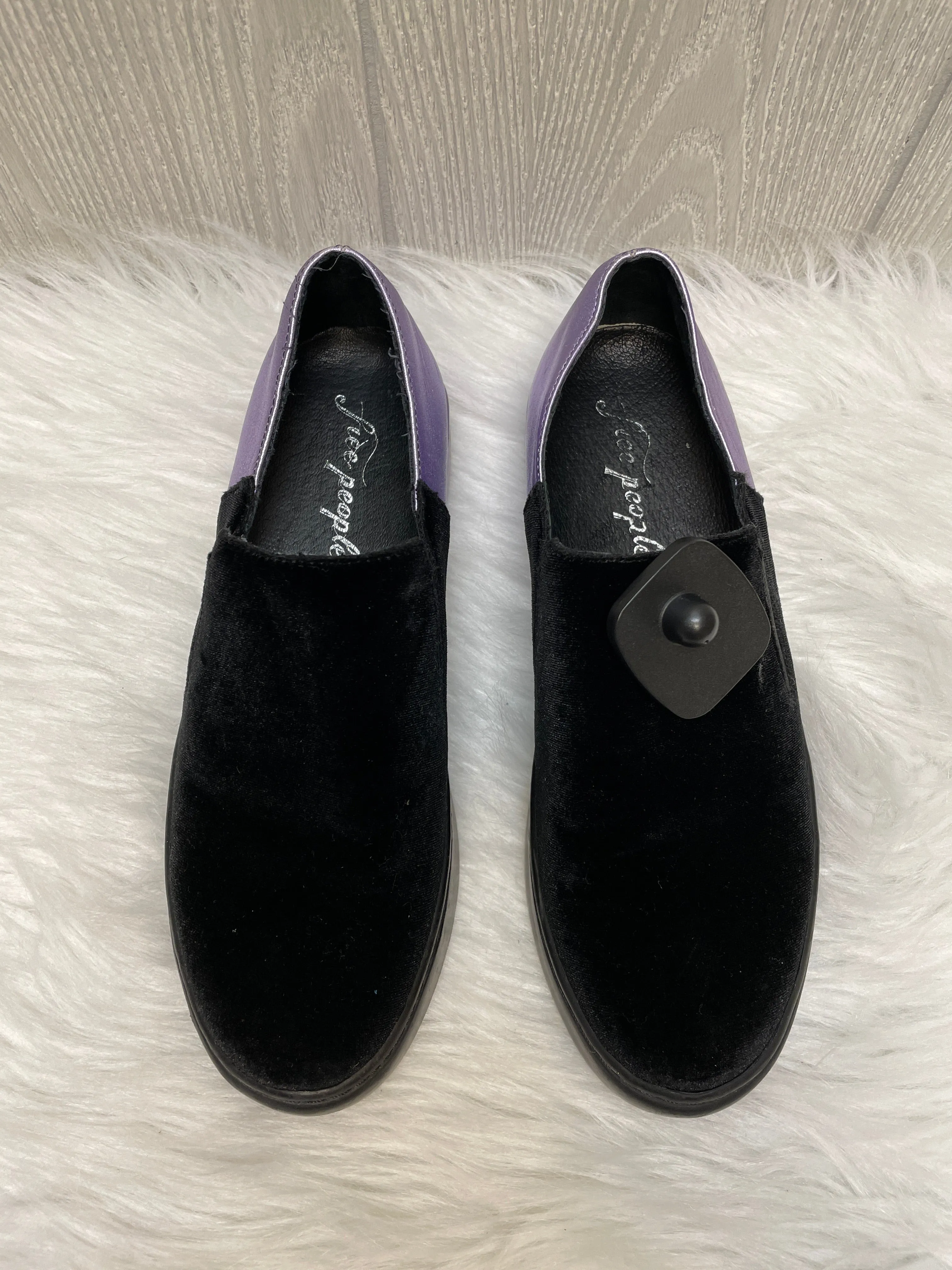 Black & Purple Shoes Flats Free People, Size 6.5