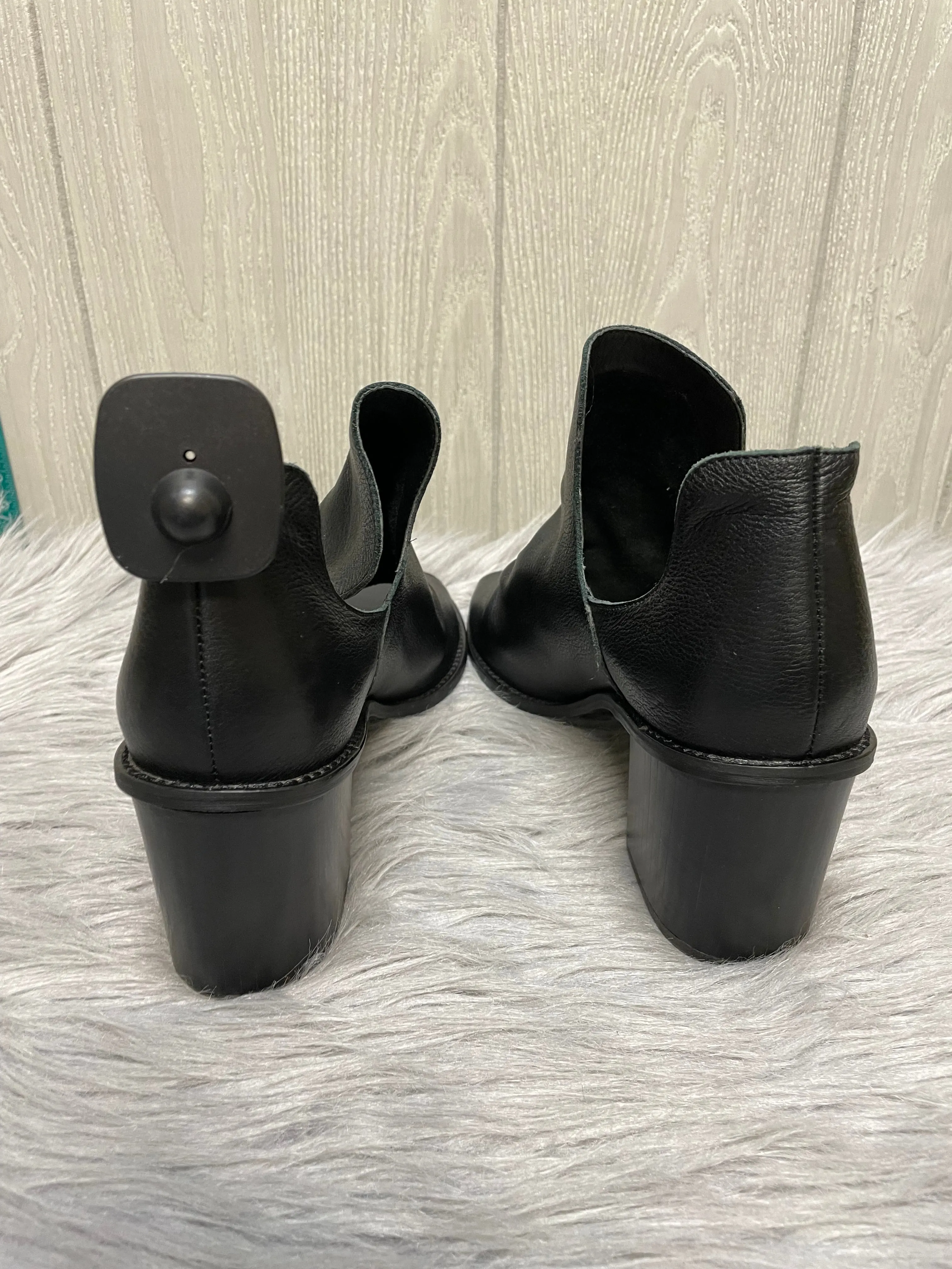 Black Shoes Heels Block Chinese Laundry, Size 10