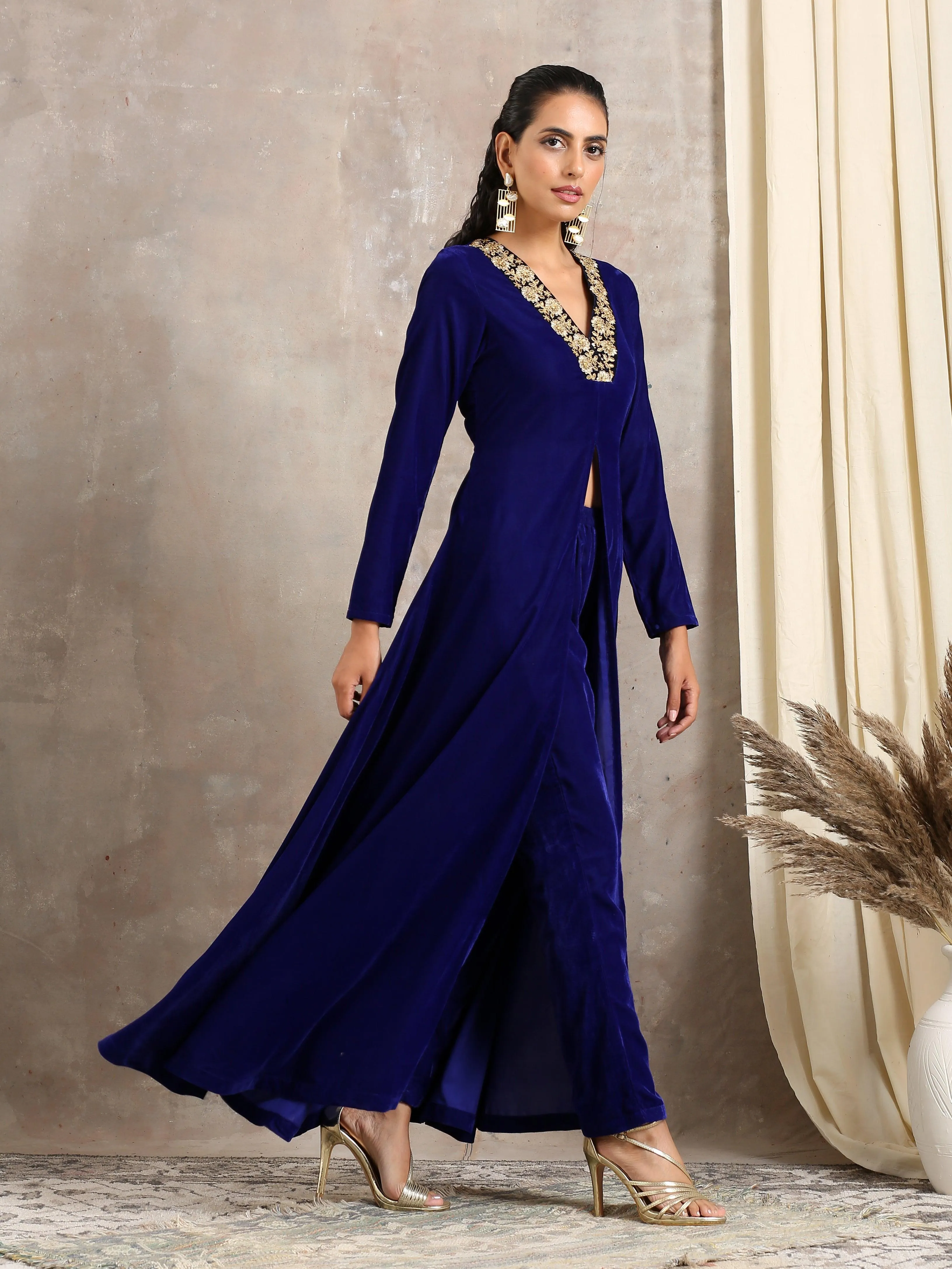 Blue Velvet Front Slit Kurta