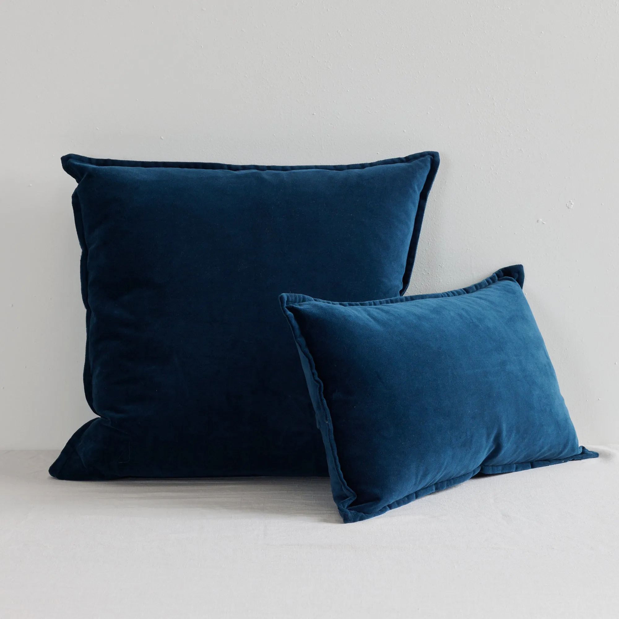 Hudson V2 Velvet Cushion - Petrol - 50X50