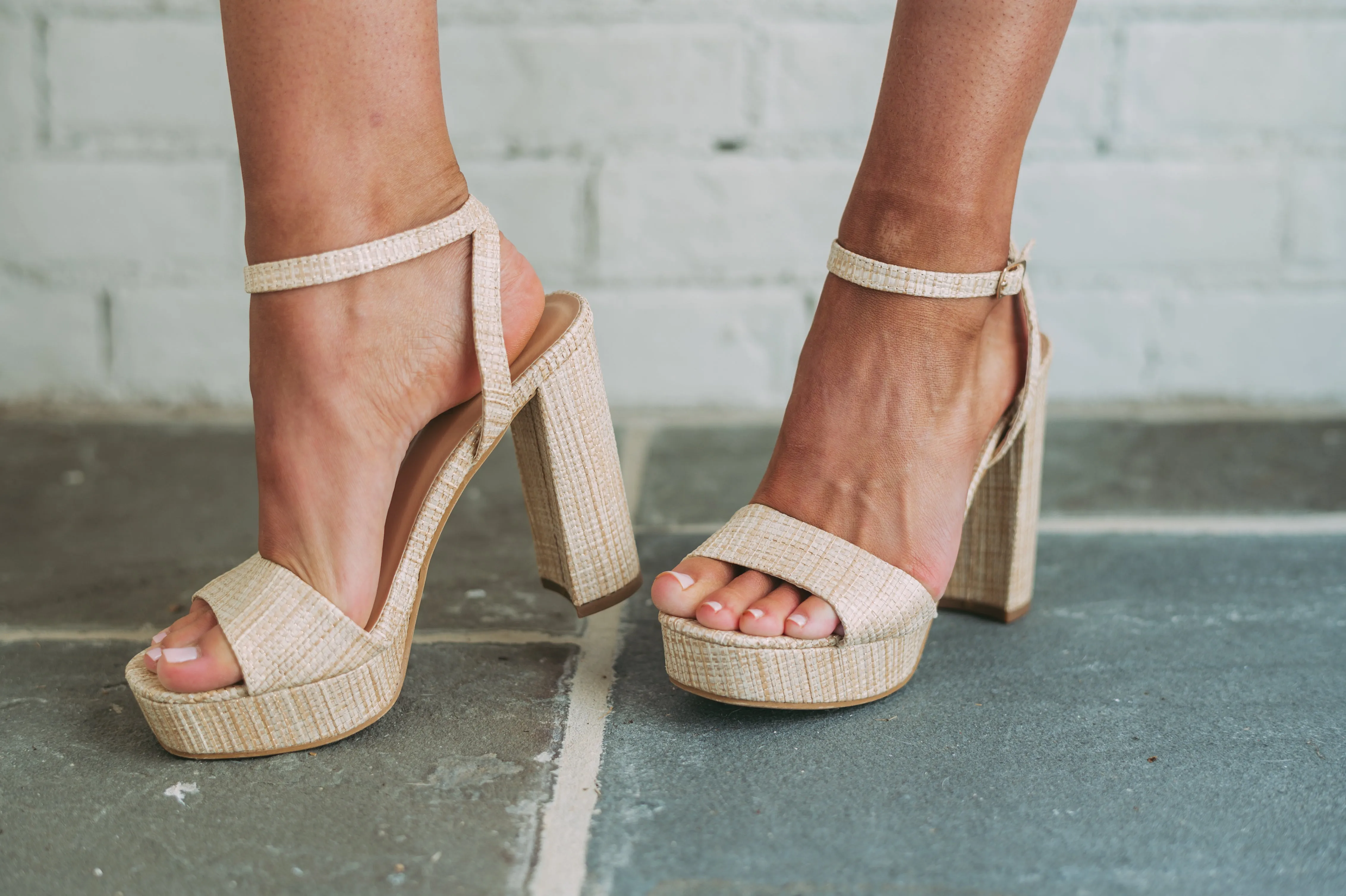 Jane Raffia Heels- Beige