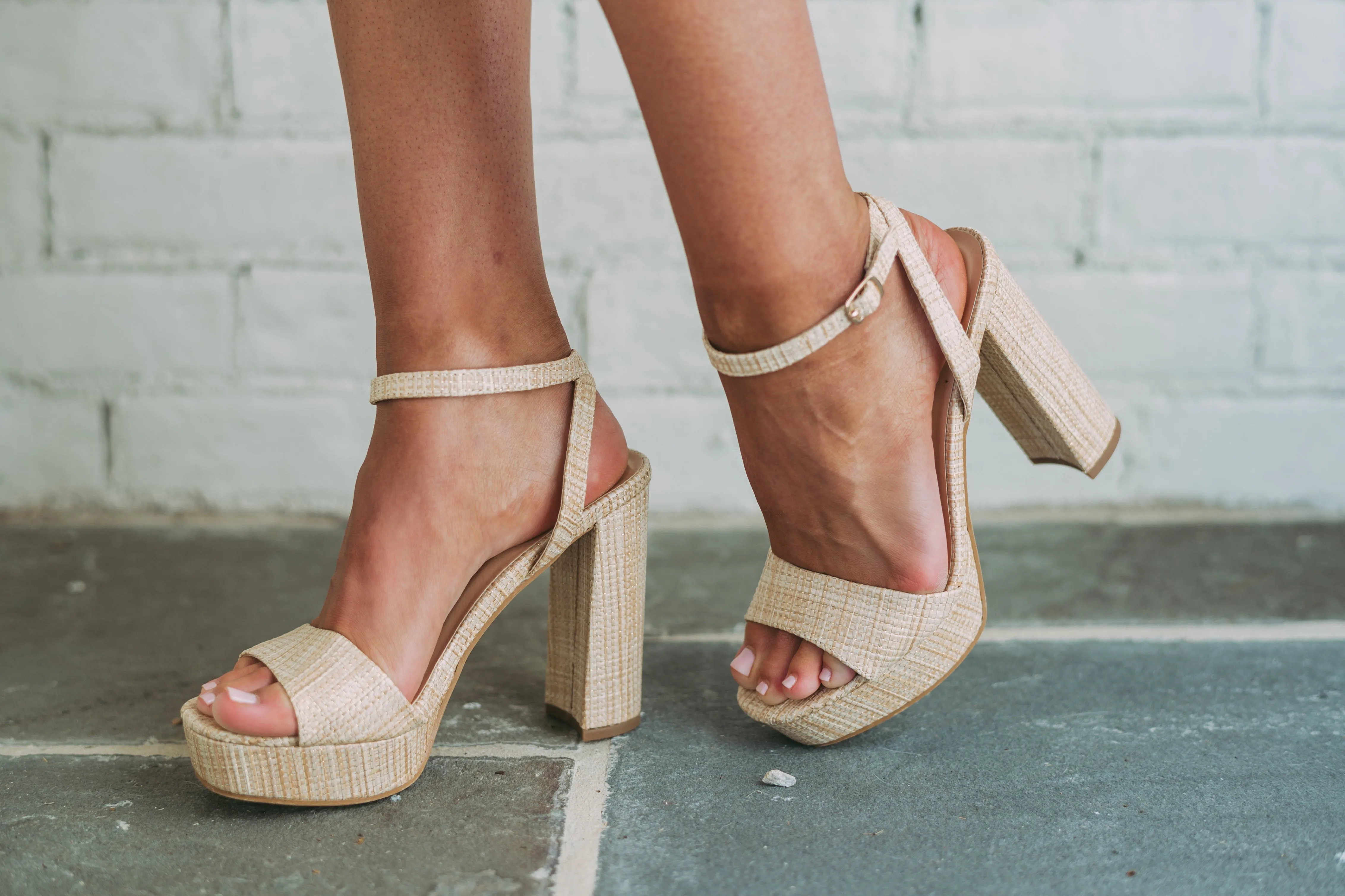 Jane Raffia Heels- Beige