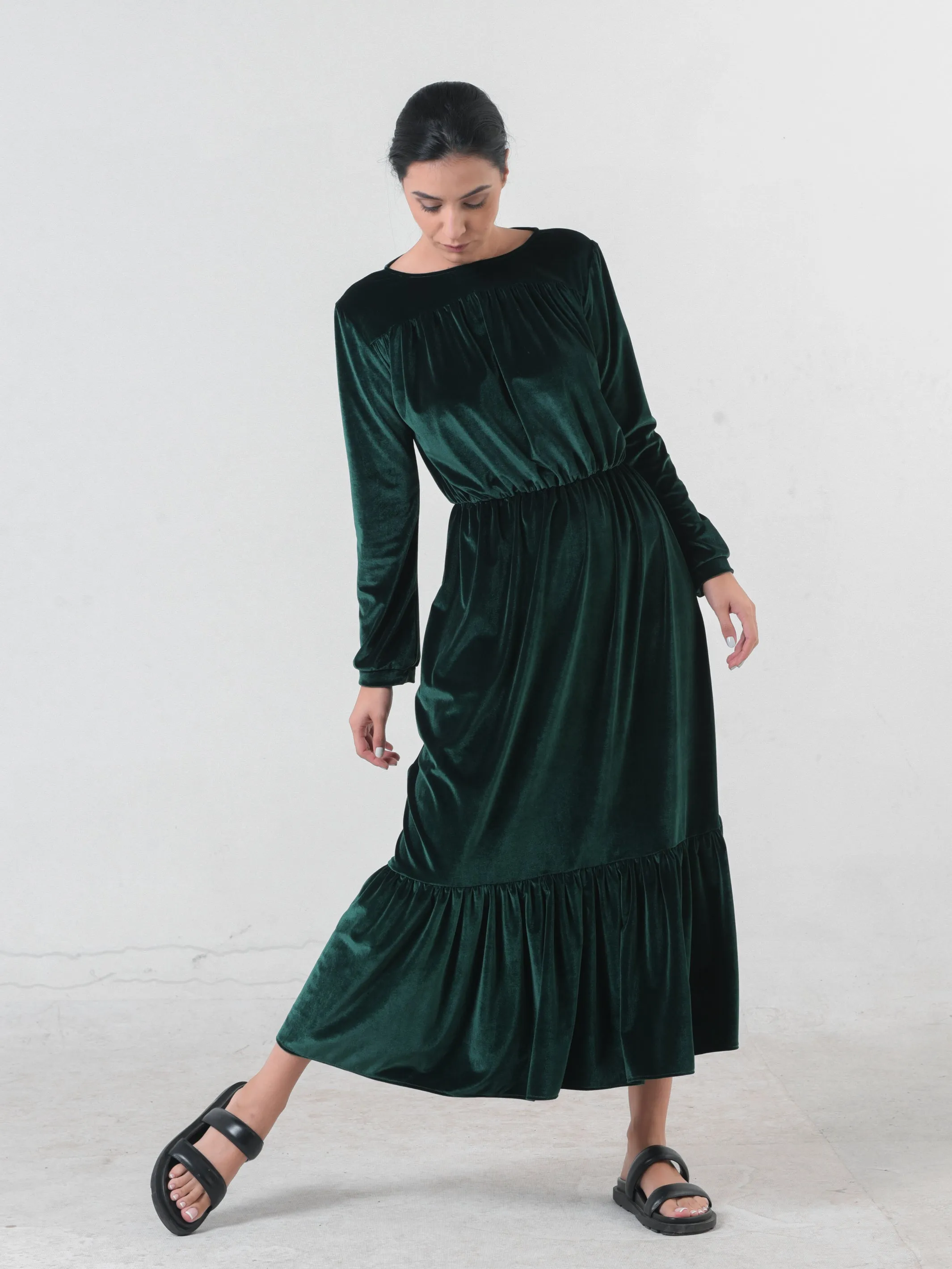 Long Velvet Dress In Green