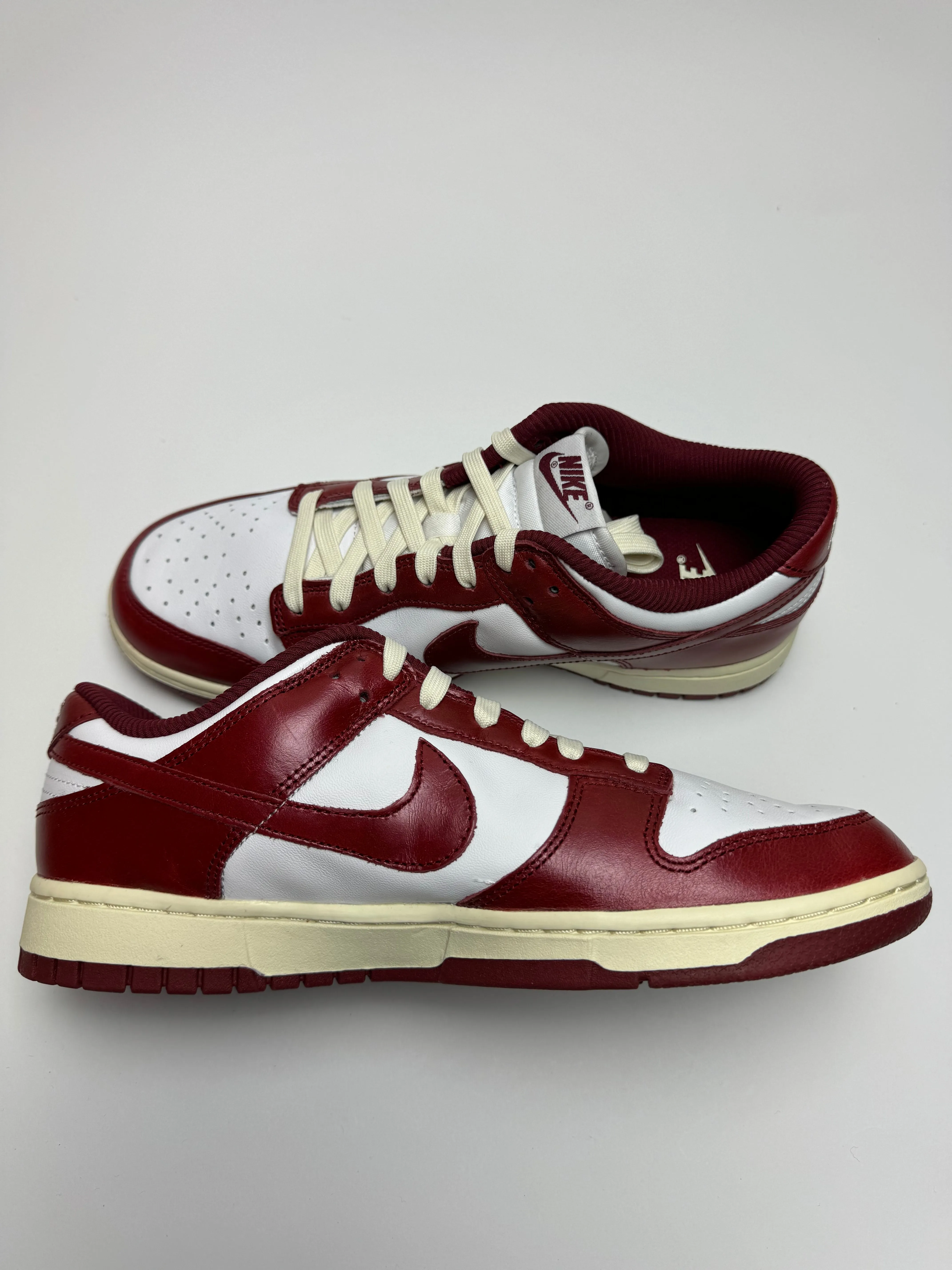 Nike Dunk Low "Vintage Team Red"