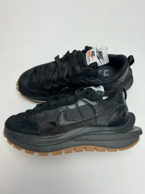 Nike Vaporwaffle "sacai Black Gum"